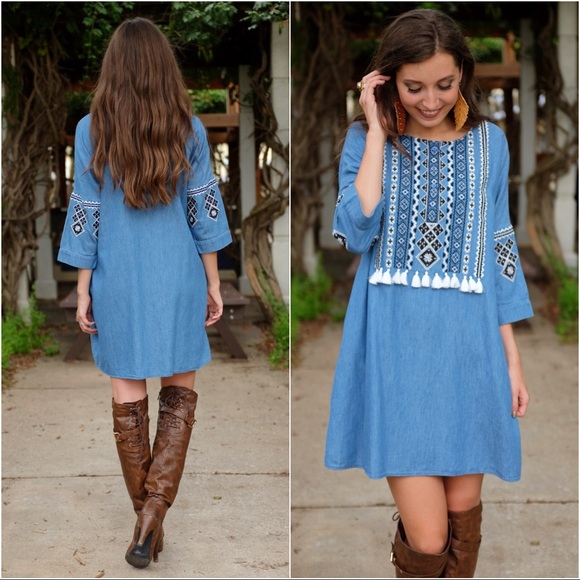 ✨LAST ONE✨Denim Aztec Embroidered Detail Dress - Picture 2 of 2